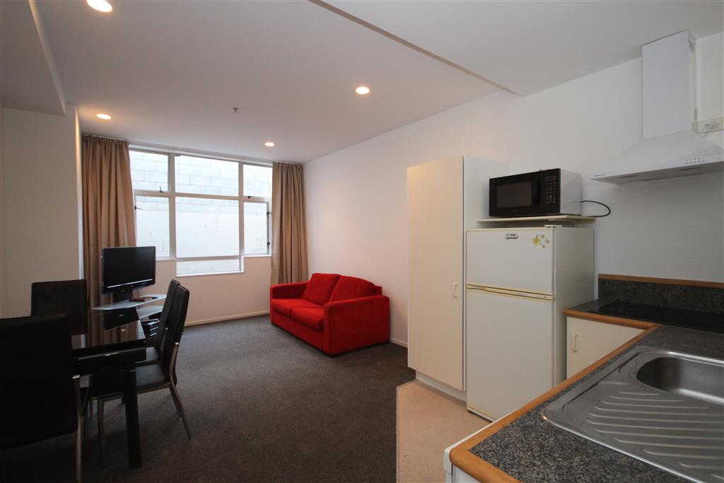 CITY DOWNTOWN - 43 SQM STUDIO