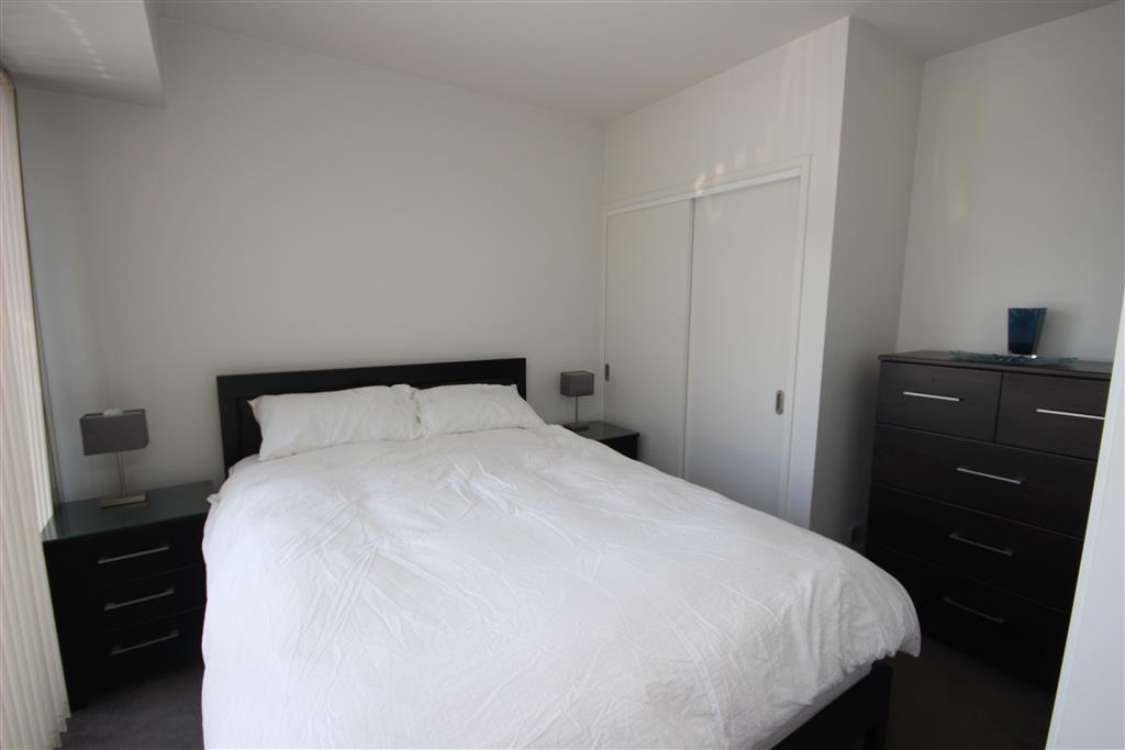 PRECINCT - HEART OF THE CITY