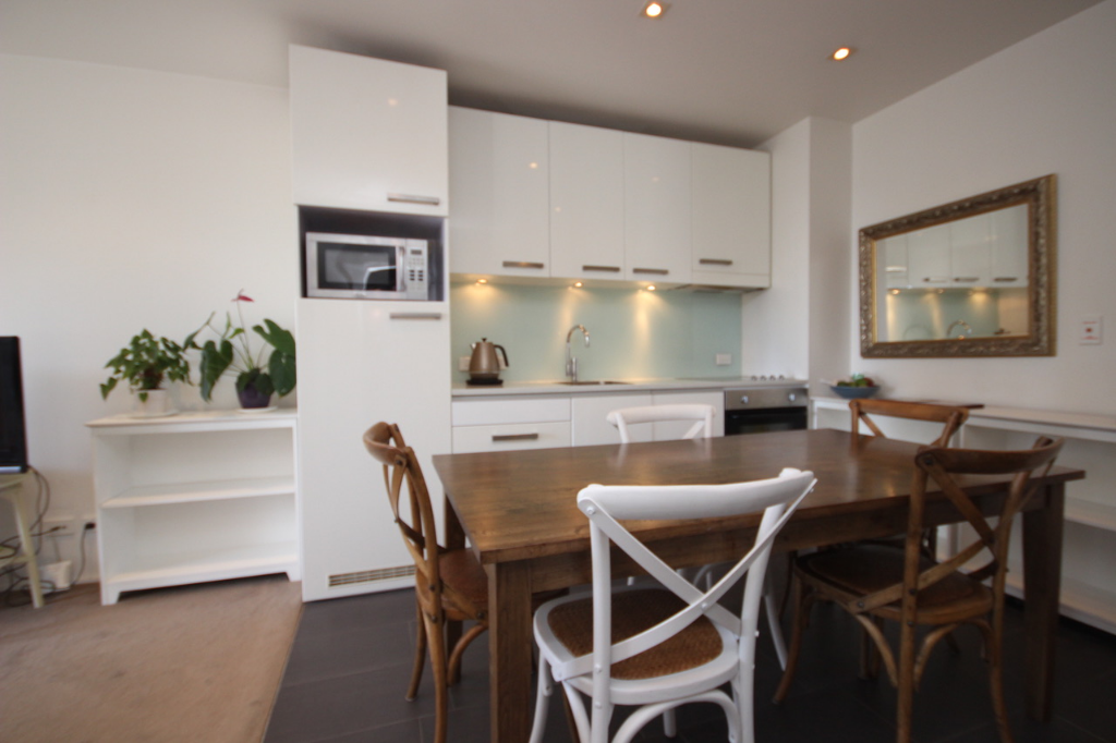 HOME COMFORTS AT PRECINCT PARKSIDE APARTMENT