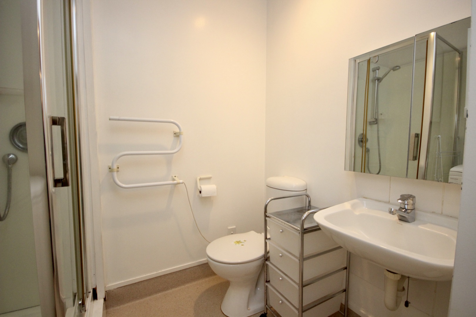 CITY DOWNTOWN - 43 SQM STUDIO