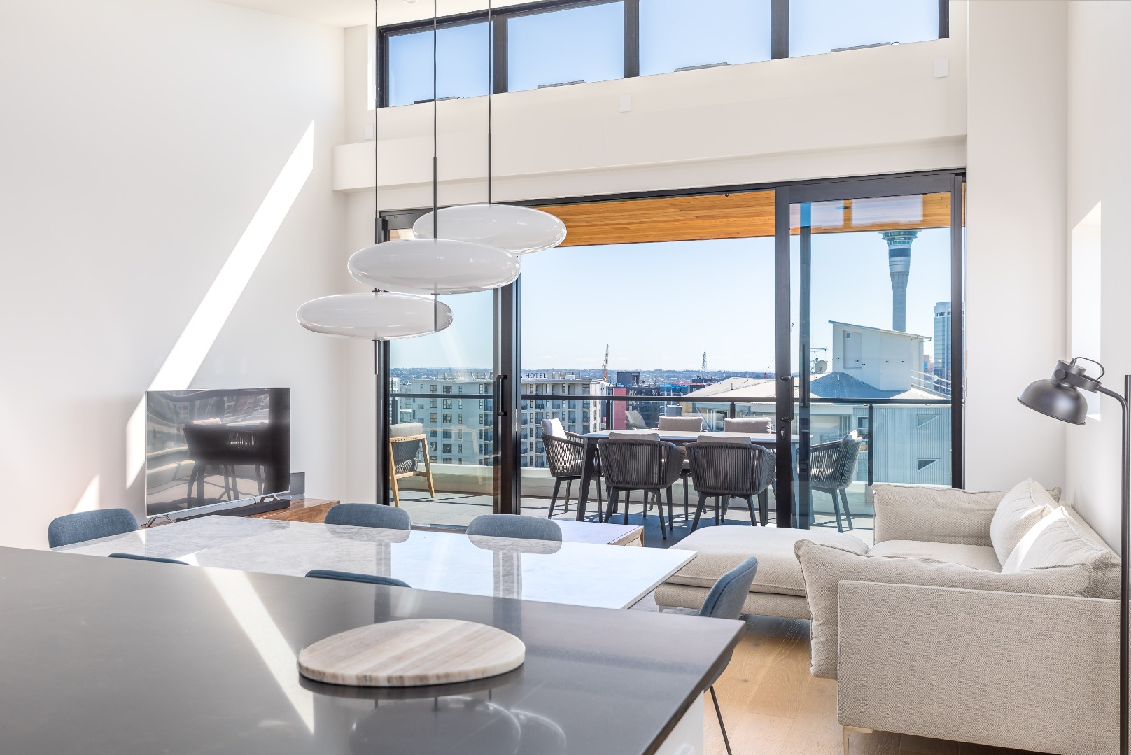 An Urban Oasis - Premium Penthouse 