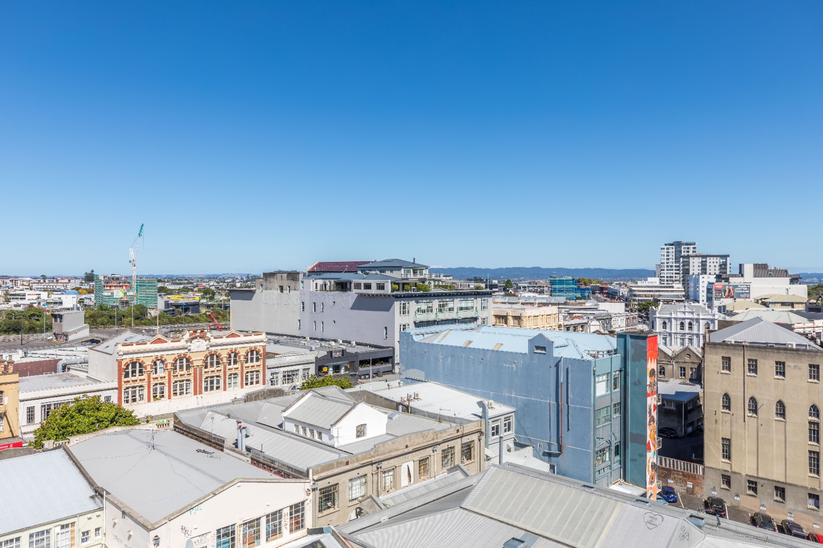 An Urban Oasis - Premium Penthouse 