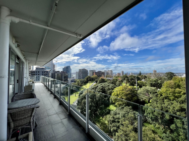 PRECINCT PARKSIDE EXECUTIVE