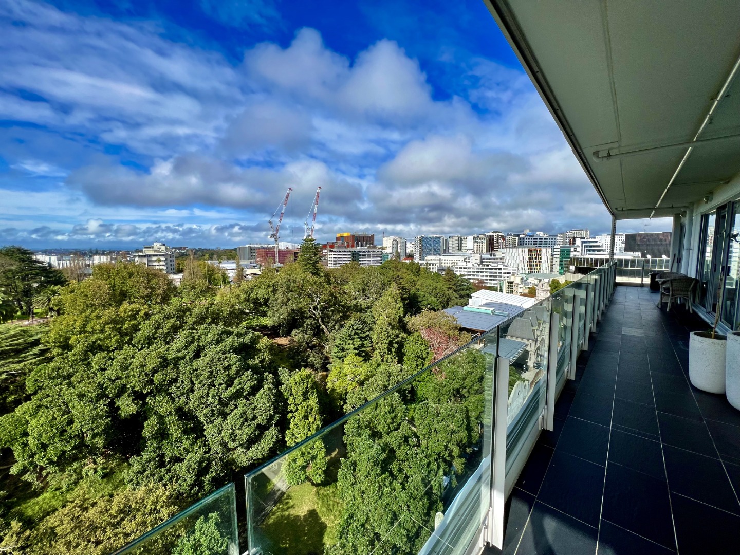 PRECINCT PARKSIDE EXECUTIVE