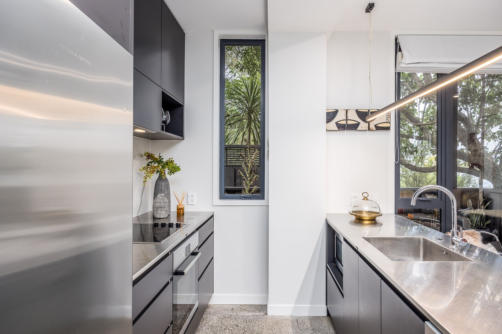 KINGSLAND GARDEN APARTMENT - Unfurnished