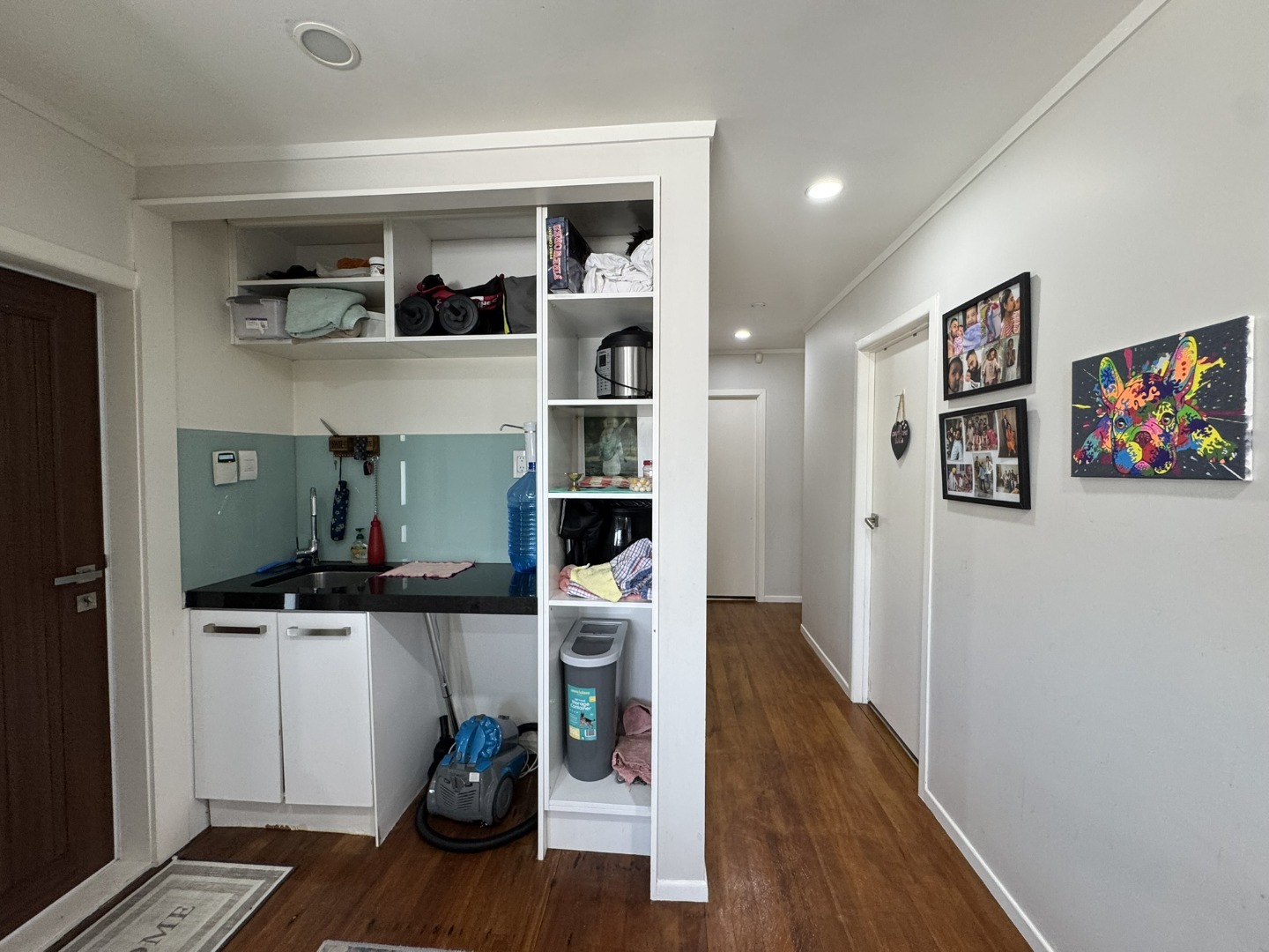 Renovated Large Brick 3brm Duplex House 