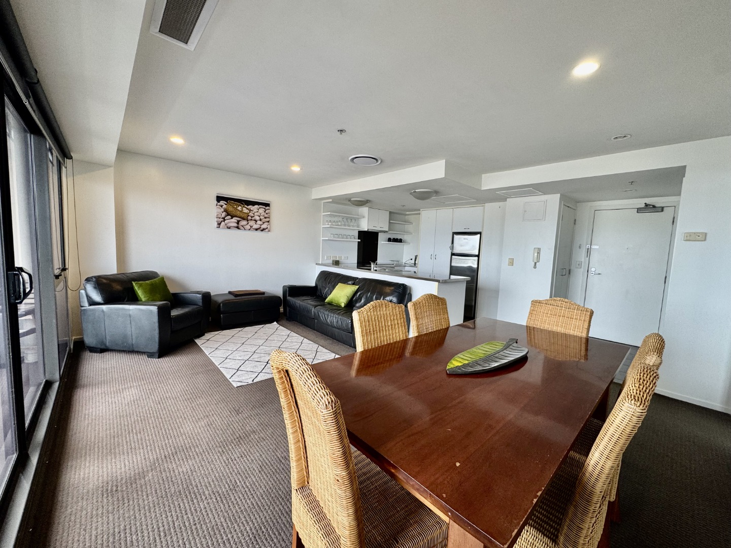 SPARKLING HARBOUR VIEWS - AUCKLAND VIADUCT 