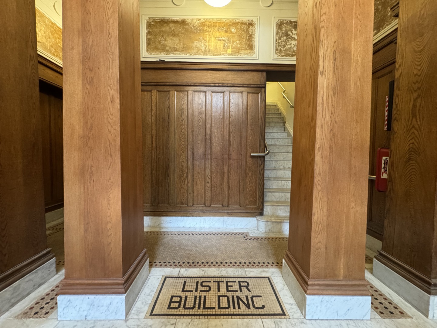 CHARMING CHARACTER APARTMENT