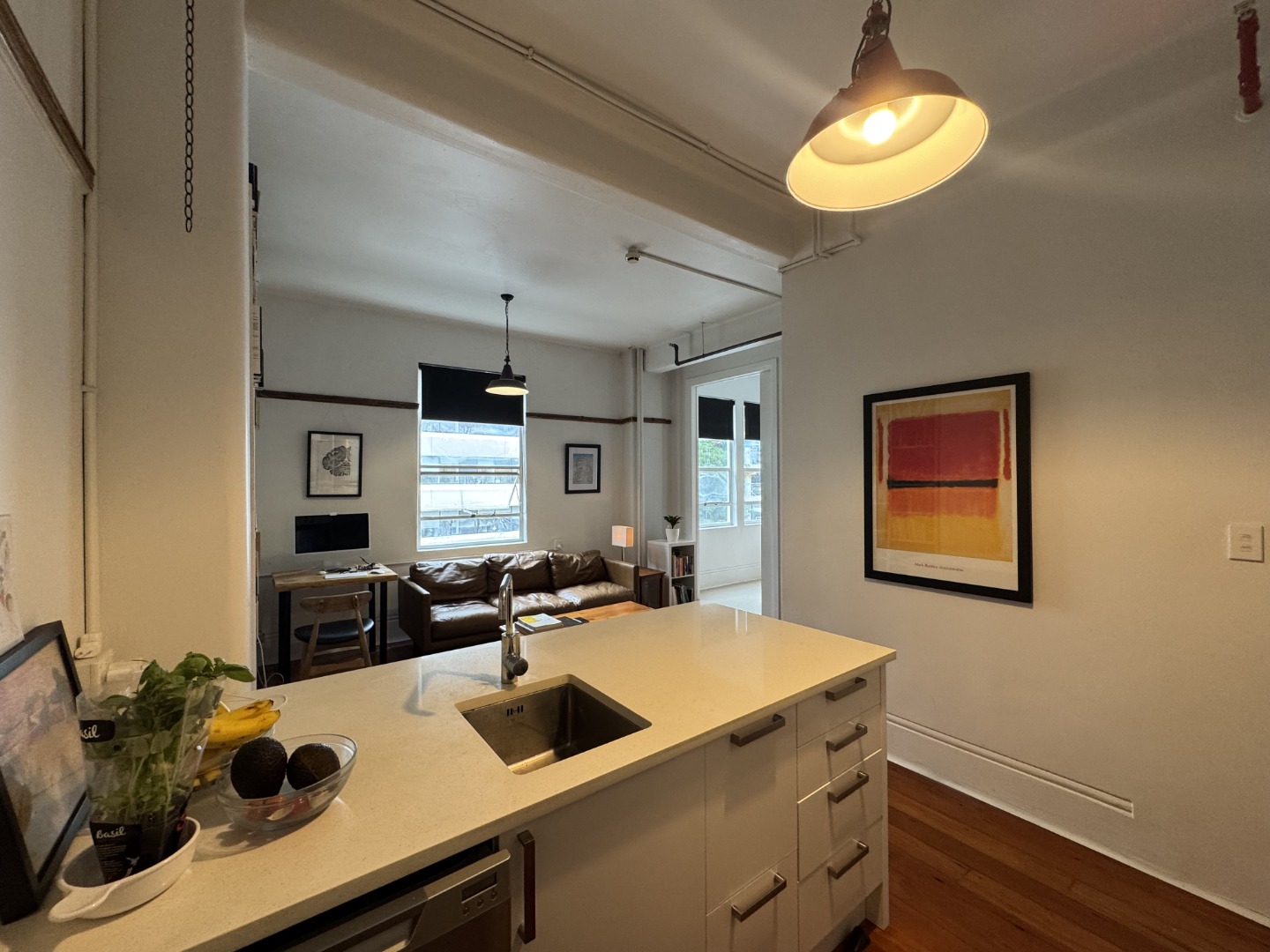 CHARMING CHARACTER APARTMENT