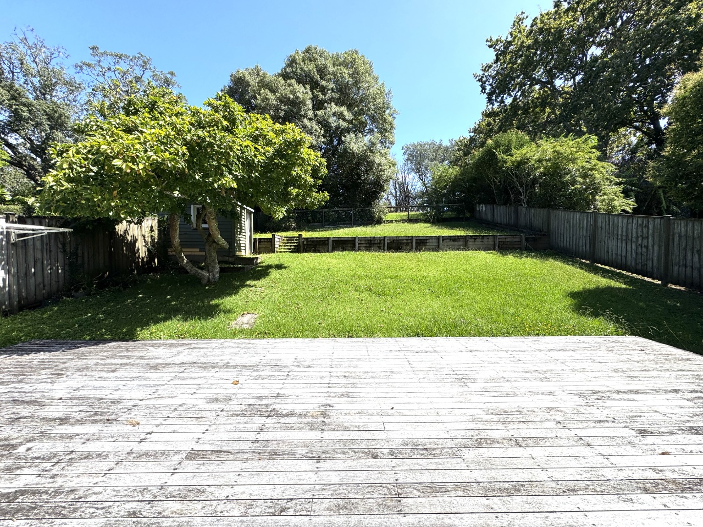 SUN TRAP  -  QUALITY HOME ON FULL SECTION 