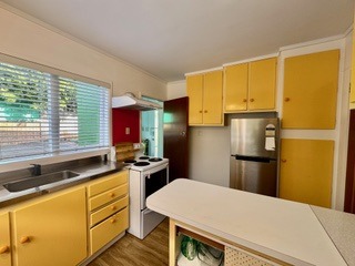 CONVENIENT CUTE & SUNNY GARDEN UNIT