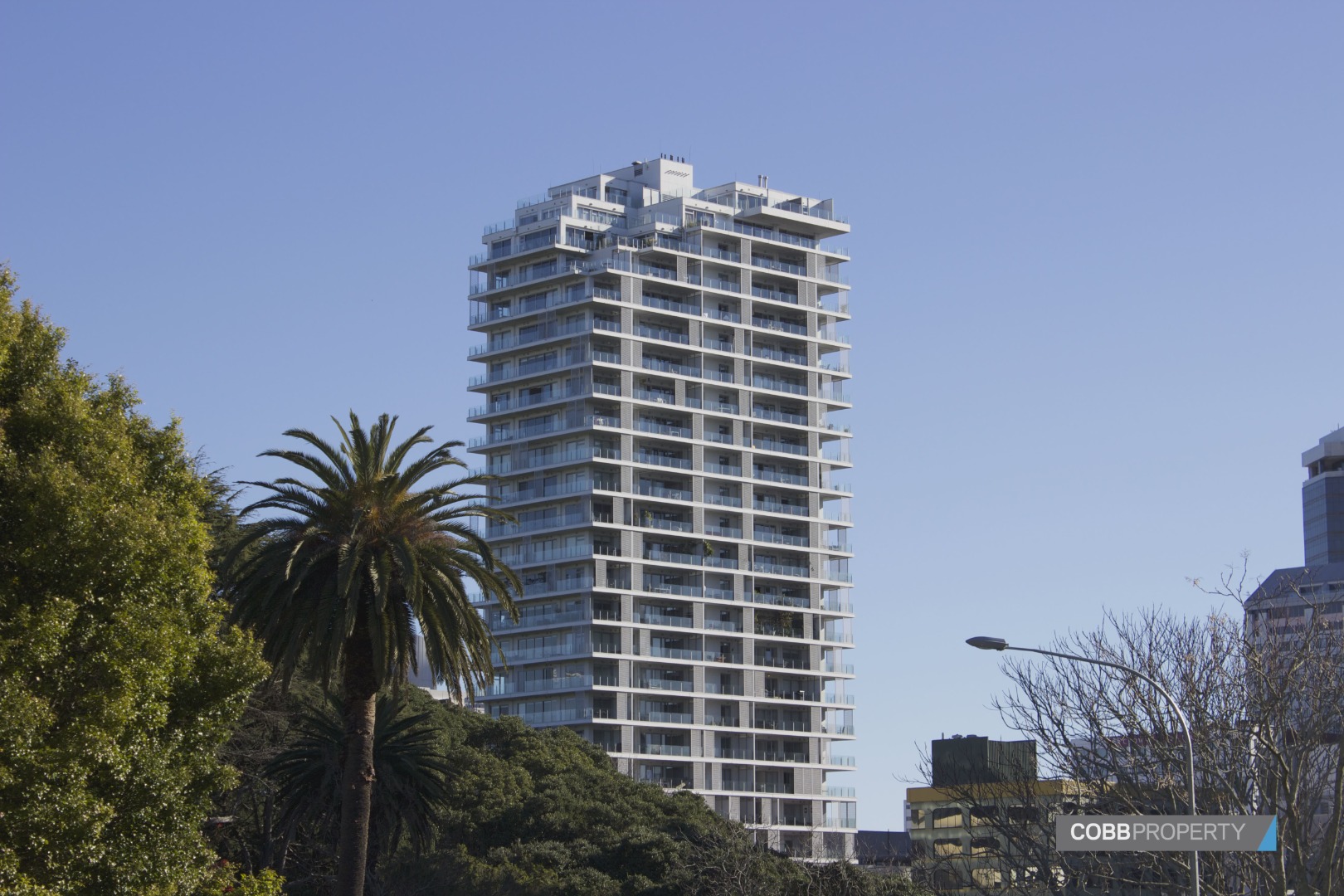 QUIET & EQUIPPED - 1 BEDROOM APARTMENT