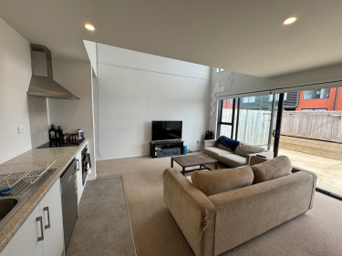 34/17 Owens Place
