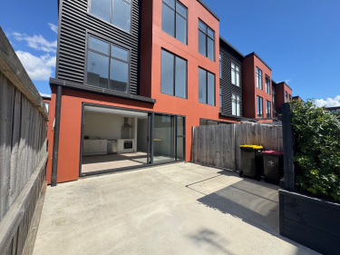 34/17 Owens Place