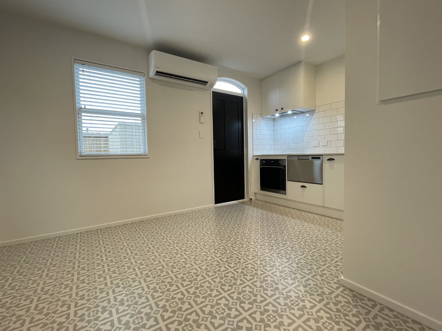 Unit 2, 12 Burke Street, Addington, Christchurch