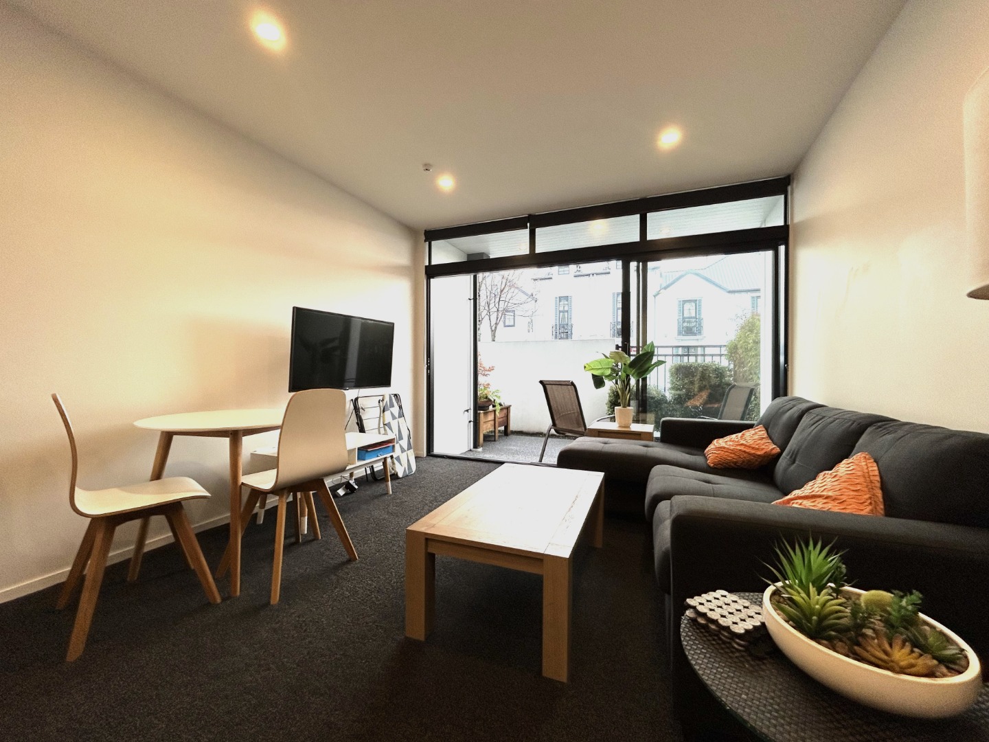 Unit 5a, 341 Madras Street, City Centre (Christchurch City), Christchurch