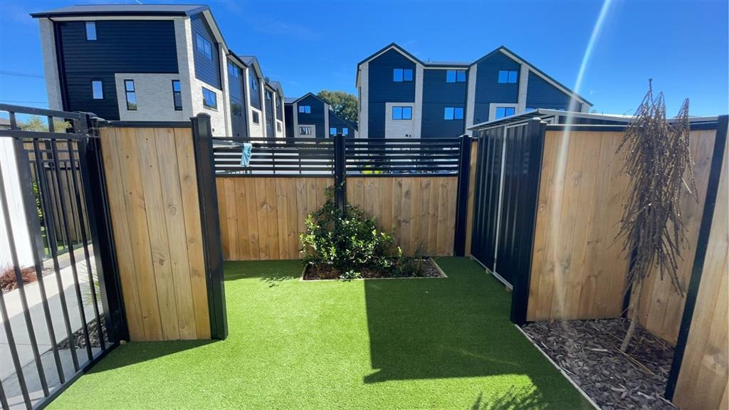 Unit 1, 8B Taramea Place, Addington, Christchurch 