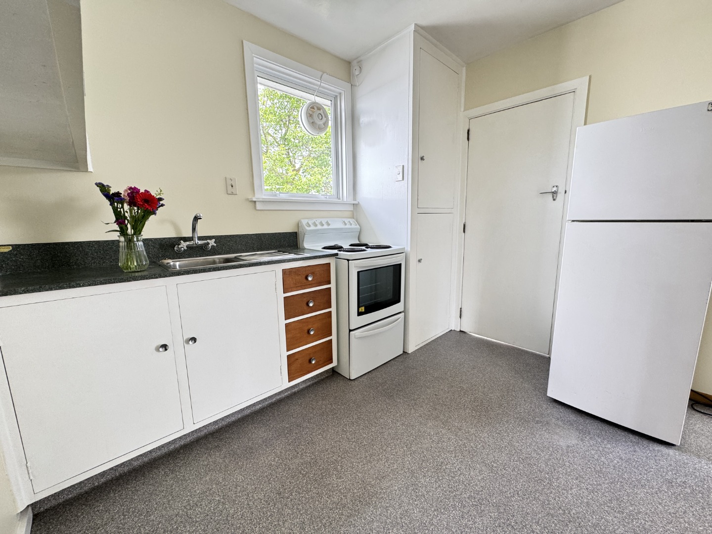 Unit 1, 225 Edgeware Road, Edgeware, Christchurch