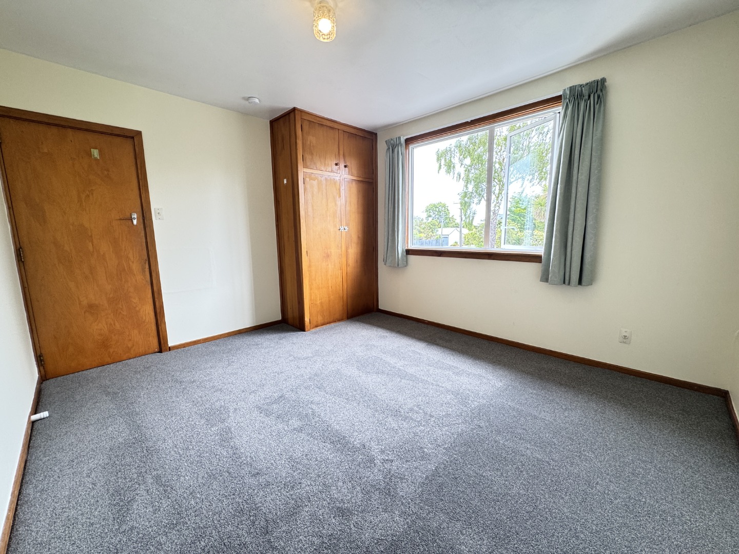 Unit 1, 225 Edgeware Road, Edgeware, Christchurch