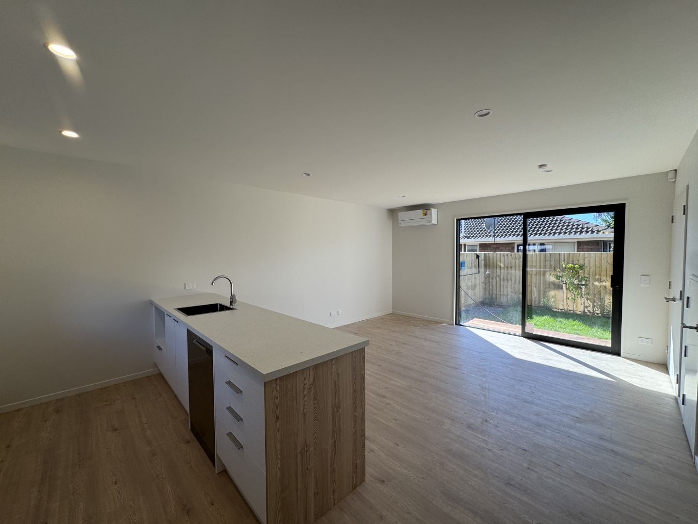 Unit 4, 635 Worcester Street, Linwood, Christchurch