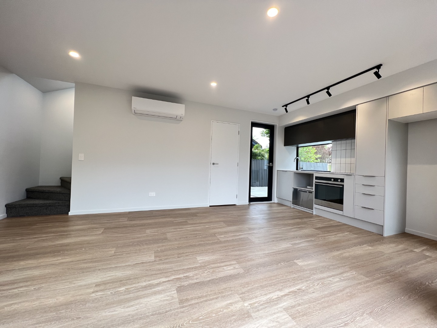 Unit 2, 369 Cashel Street, City Centre (Christchurch City), Christchurch