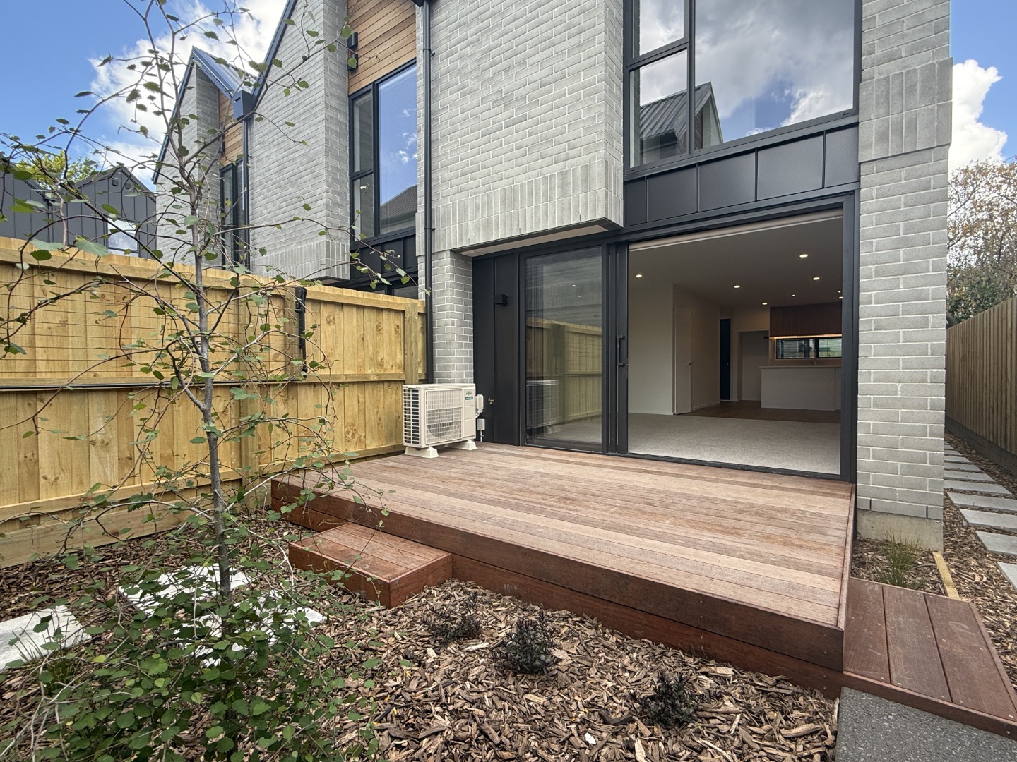 Unit 1, 335 Gloucester Street, City Centre (Christchurch City), Christchurch