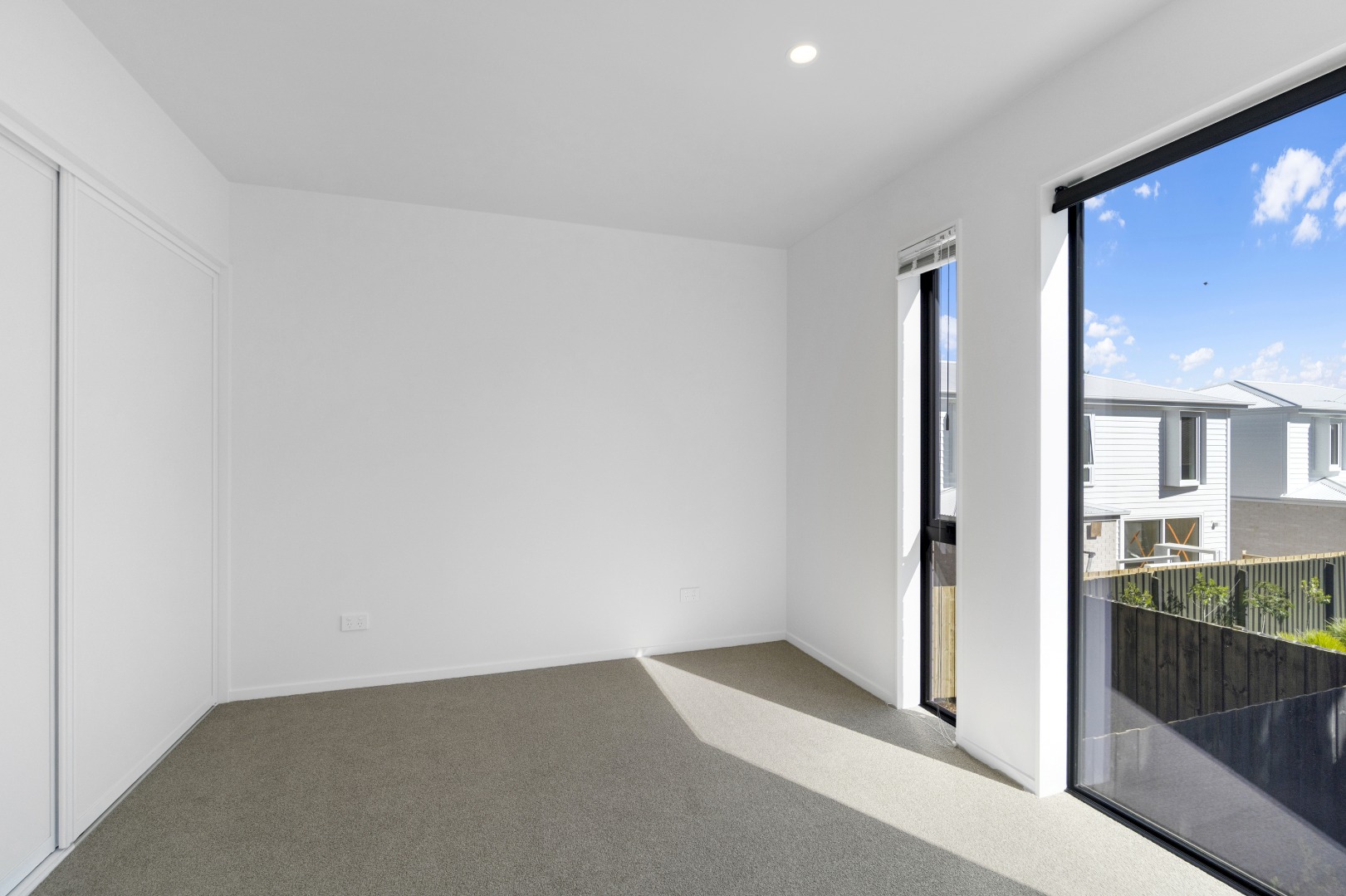 Unit 1, 86 Holly Road, St. Albans, Christchurch