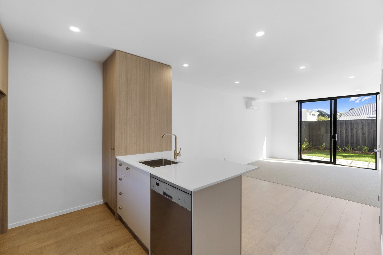 Unit 1, 86 Holly Road, St. Albans, Christchurch