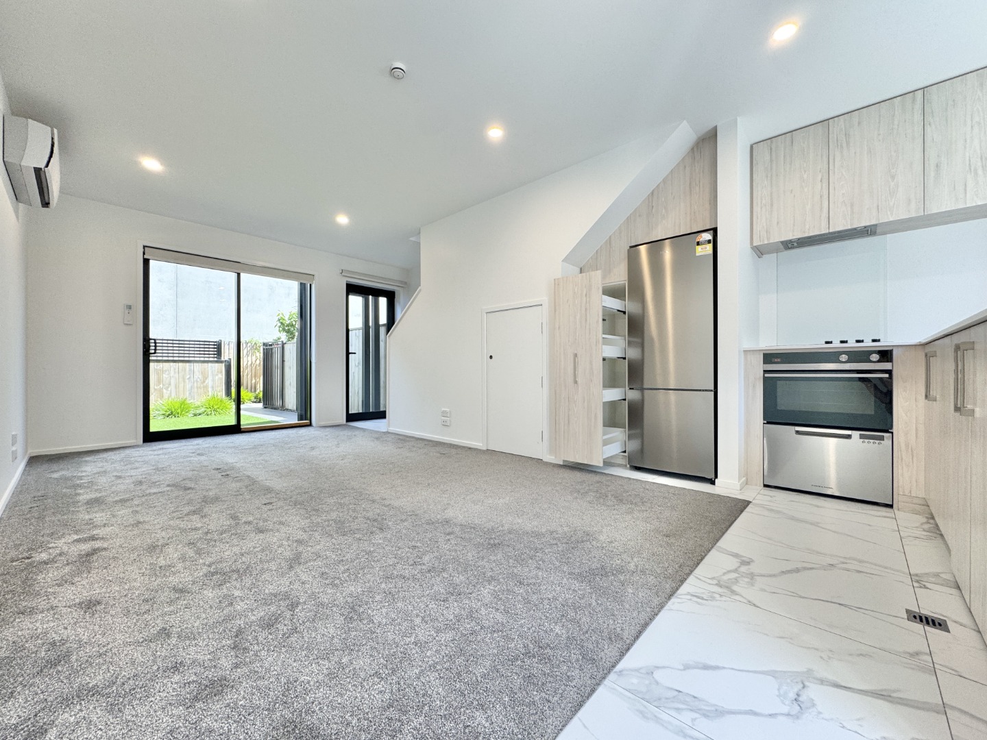 Unit 4, 30 Aberdeen Street, City Centre (Christchurch City), Christchurch