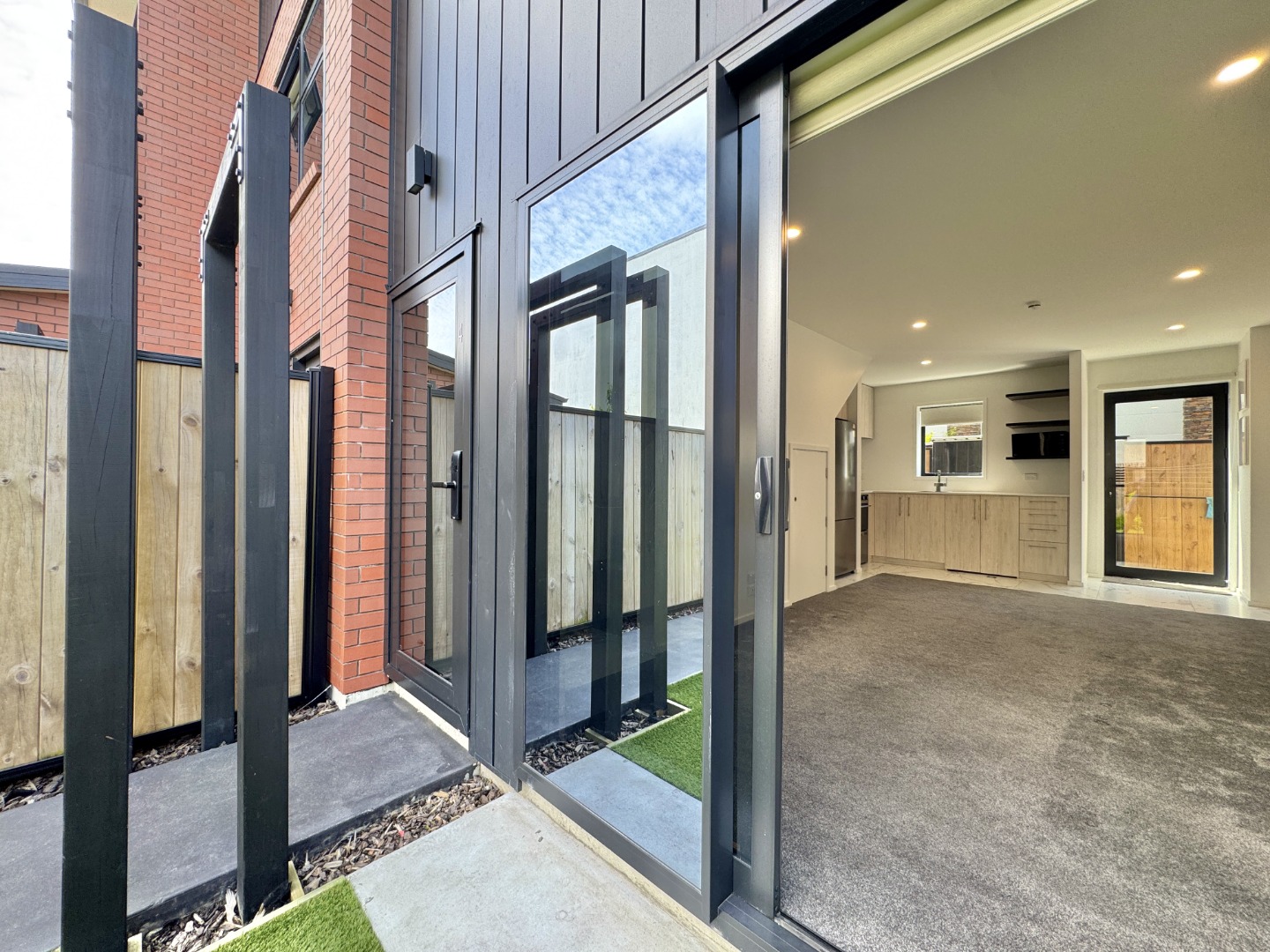 Unit 4, 30 Aberdeen Street, City Centre (Christchurch City), Christchurch