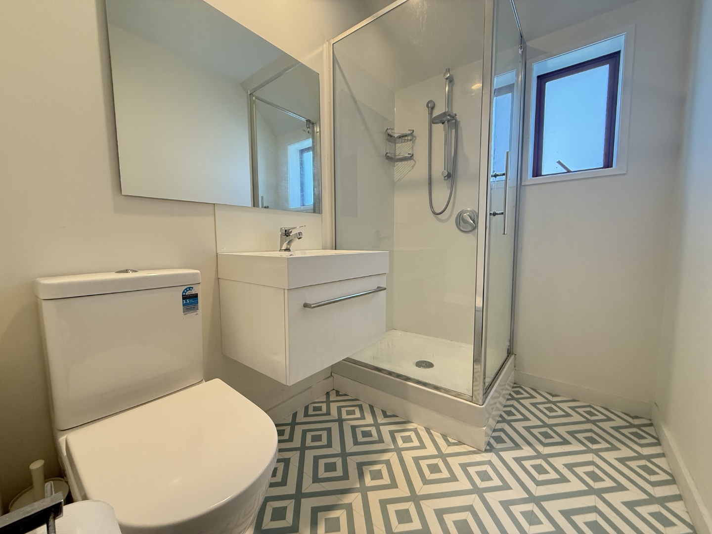 Unit 4, 100 Office Road, Merivale, Christchurch