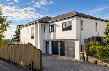 90B Pupuke Road