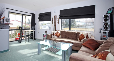 Photo of Totara Vale North Shore City House - 3