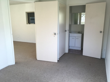 Photo of Glenfield North Shore City House - 10