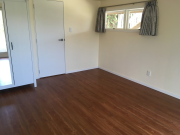Thumbnail image of Sunnynook North Shore City House - 11