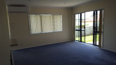 Photo of Westgate Waitakere City House - 5