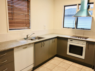 Photo of Totara Vale North Shore City Apartment - 8