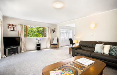 Photo of Browns Bay North Shore City House - 6