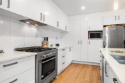 Thumbnail image of Torbay North Shore City House - 2