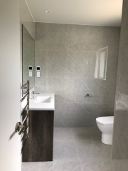 Thumbnail image of Northcross North Shore City House - 7