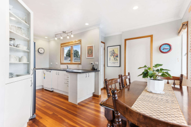 Photo of Te Atatu Peninsula Waitakere City House - 6