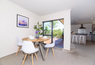 Photo of Stanmore Bay Rodney House - 5