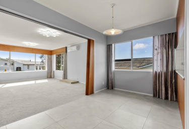 Photo of Browns Bay North Shore City House - 3