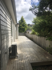 Thumbnail image of Northcross North Shore City House - 15