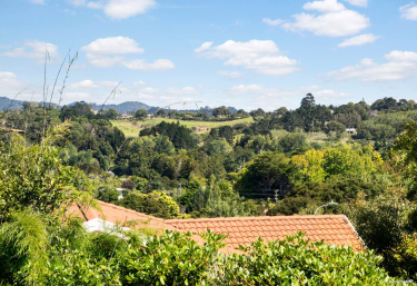 Photo of Glen Eden Waitakere City House - 12