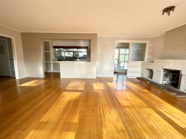 Photo of New Lynn Waitakere City House - 4