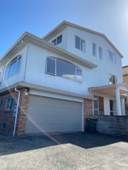 Thumbnail image of Glenfield North Shore City House - 1