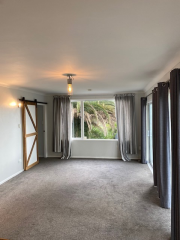 Thumbnail image of Stanmore Bay Rodney House - 3