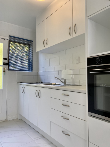 Photo of Browns Bay North Shore City Apartment 1 Photo of Browns Bay North Shore City Apartment - 1