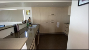 Thumbnail image of Castor Bay North Shore City House - 8